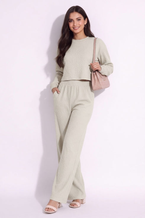 OffWhite Lycra Solid Oversized Strachable Coords Set