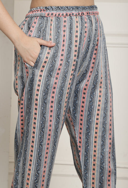 Cream & Grey Rayon Jaipuri Printed Kurta With Pant