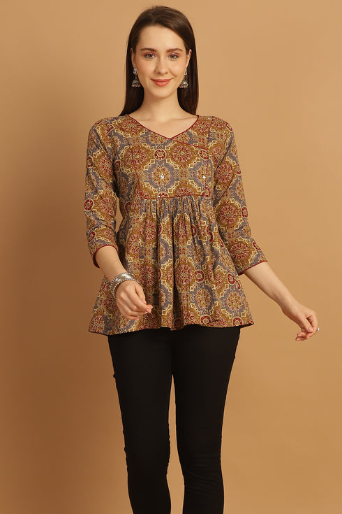 Grey & Mahendi Green Pure Cotton Jaipuri Printed Short Top