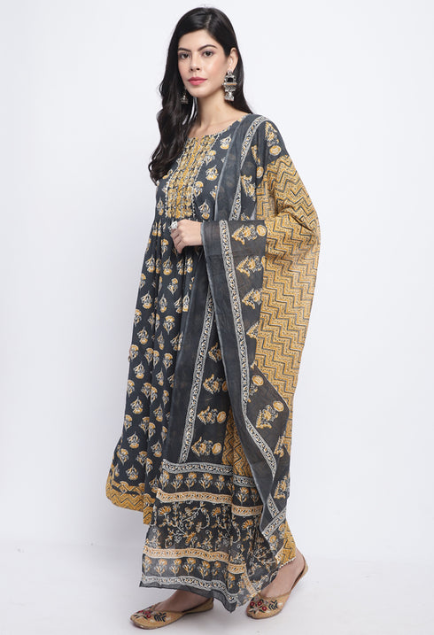 Grey & Mustard Pure Cotton Jaipuri Printed And Embroidered Kurta Set With Dupatta
