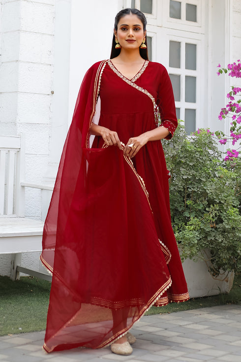 Maroon Women's Poly Silk Hand Work Gown With Dupatta