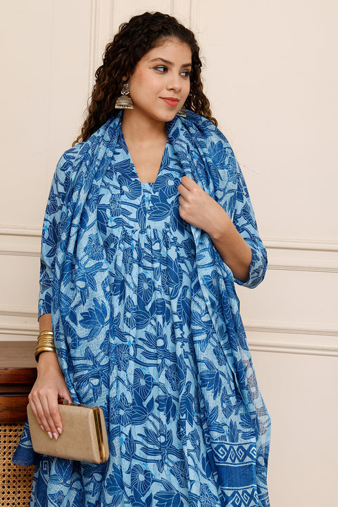 Women Cotton Blend Floral Printed Kurta & Pant With Dupatta