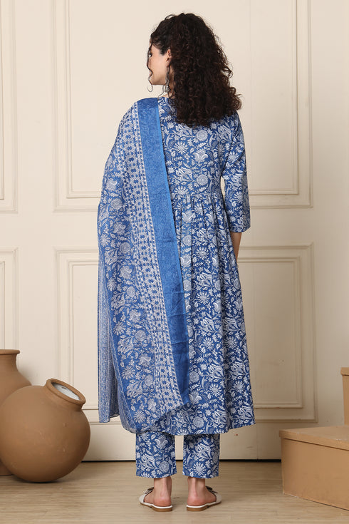 Women Cotton Blend Floral Printed Kurta & Pant With Dupatta