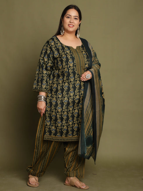 Green Cotton Blend Printed Ready to Wear Patiala Salwar Suit