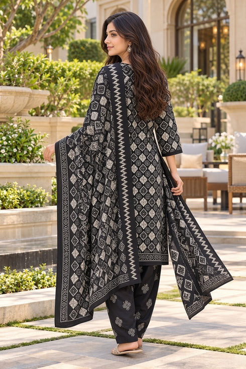 Black Cotton Blend Printed Ready to Wear Patiala Salwar Suit