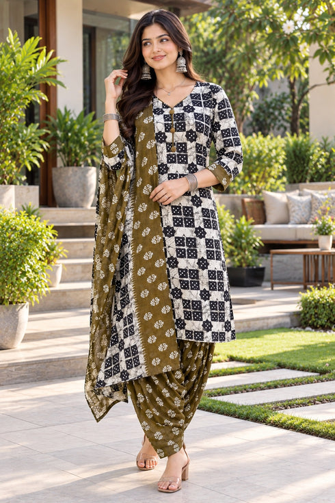 Black & White Cotton Blend Printed Ready to Wear Patiala Salwar Suit