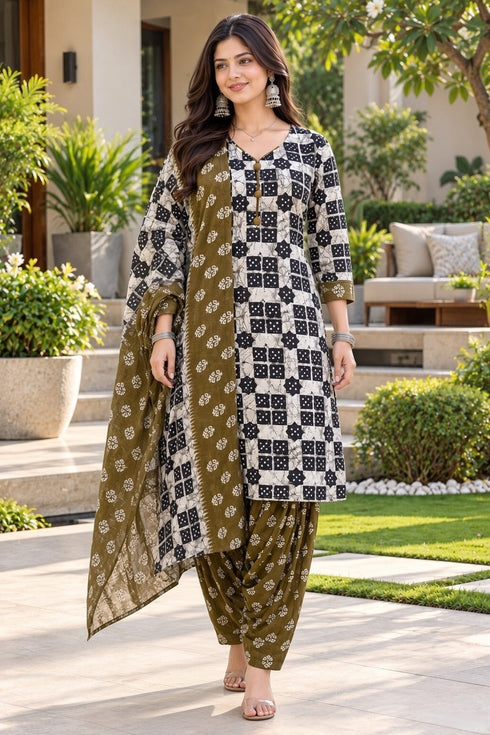 Black & White Cotton Blend Printed Ready to Wear Patiala Salwar Suit