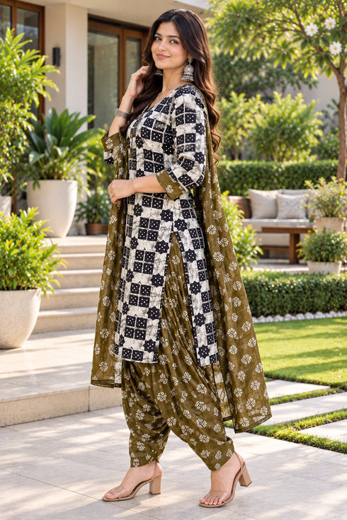 Black & White Cotton Blend Printed Ready to Wear Patiala Salwar Suit