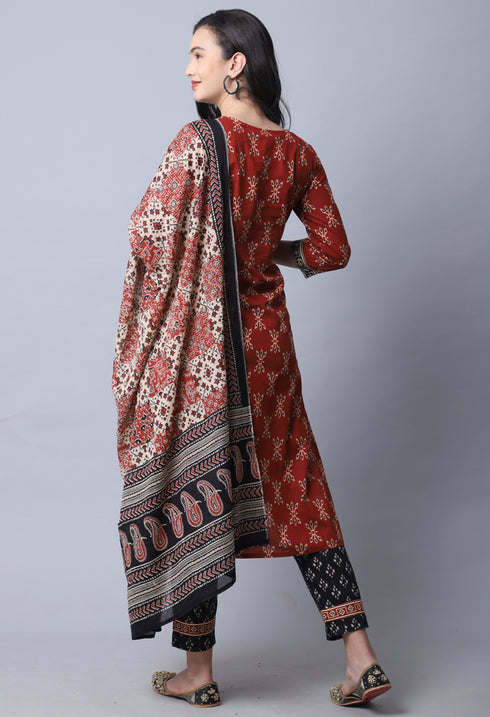 Brown & Black Pure Cambric Cotton Jaipuri Printed Kurta Set With Dupatta