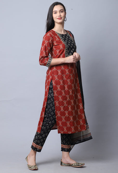 Brown & Black Pure Cambric Cotton Jaipuri Printed Kurta Set With Dupatta