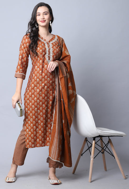Orange Muslin Jaipuri Embroidered Kurta Set With Dupatta