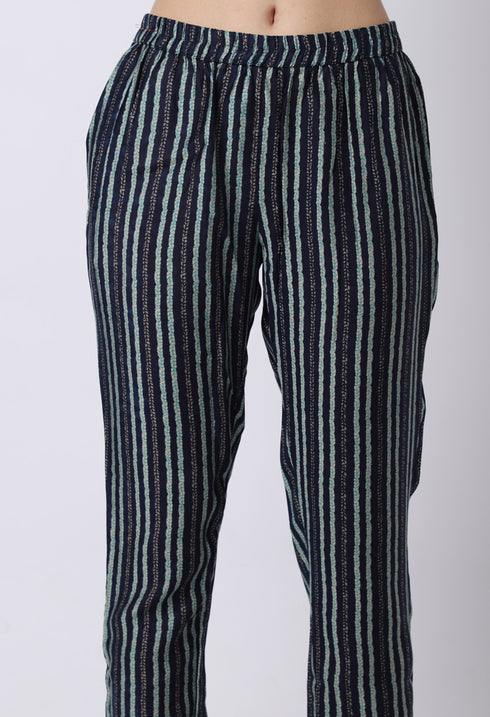 Navy Blue & Beige Muslin Printed Kurta Set With Dupatta