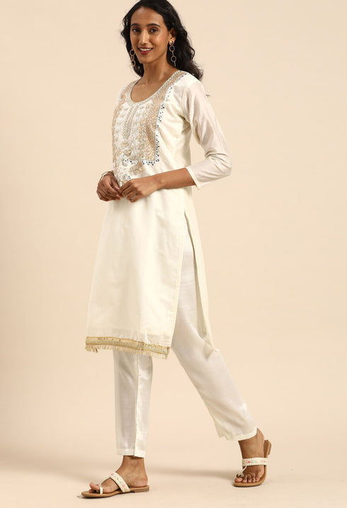 Off-White chanderi silk Embroidered Unstitched Salwar Suit Material