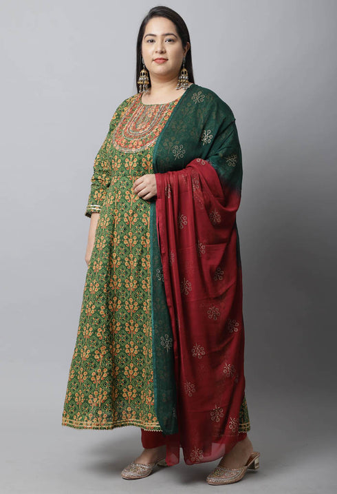 Pure Cambric Cotton Embroidered Plus Size Kurta Set With Dupatta