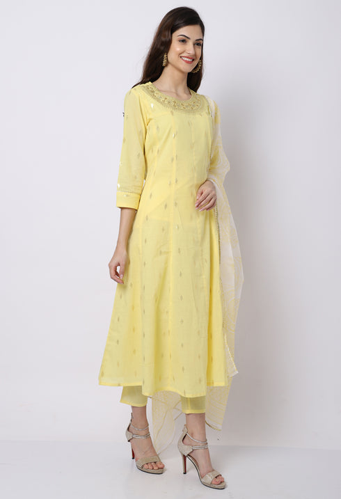 Yellow Pure Cambric Cotton Floral Embroidered Kurta Set With Dupatta