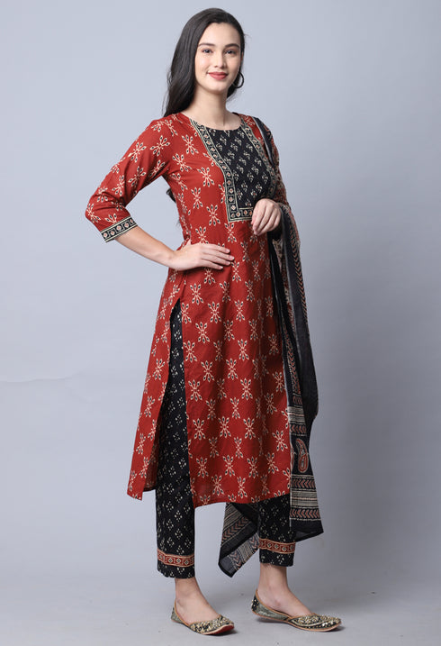 Brown & Black Pure Cambric Cotton Jaipuri Printed Kurta Set With Dupatta
