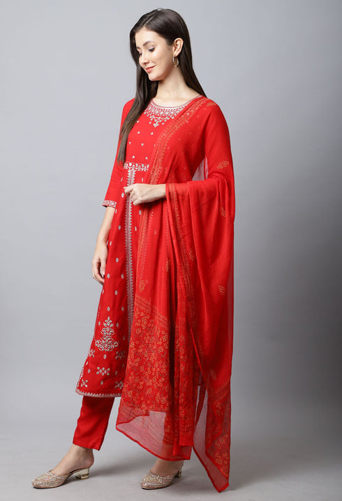 Rayon Slub Embroidered Kurta Set With Dupatta