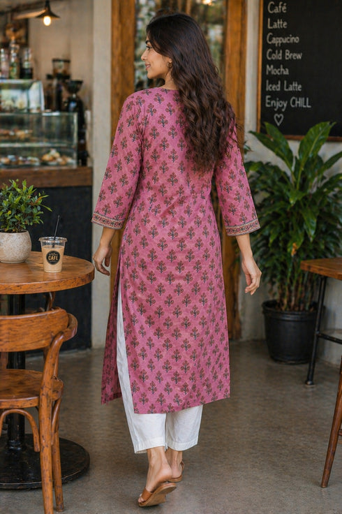 Pink Pure Cotton Floral Printed Kurti