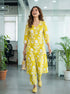Women Lemon Yellow & White Cotton Botanical Floral Printed Kurta With Pant