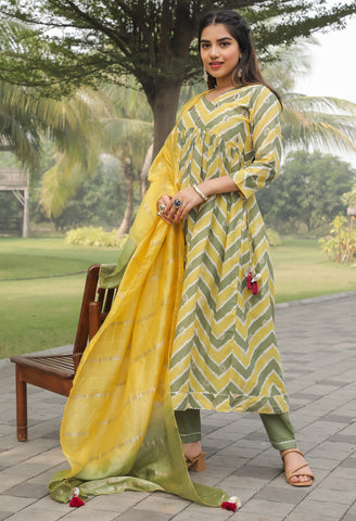 Yellow & Green Pure Cotton Jaipuri Printed And Embroidered Kurta Set With Dupatta