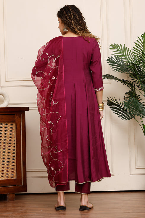 Rajnandini Women Poly Silk Embroidered Kurta & Pant With Dupatta