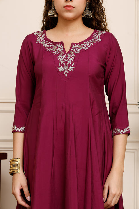 Rajnandini Women Poly Silk Embroidered Kurta & Pant With Dupatta
