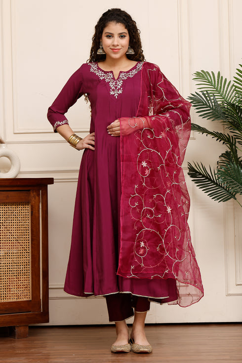 Rajnandini Women Poly Silk Embroidered Kurta & Pant With Dupatta