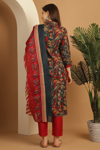 Green & Red Cotton Blend Embroidered Straight Kurta & Pant With Dupatta