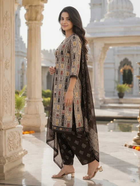 White Cotton Blend Printed Ready to Wear Patiala Salwar Suit