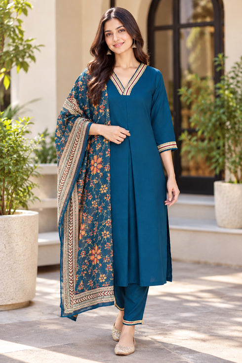 Blue Cotton Blend Solid kurta sets women