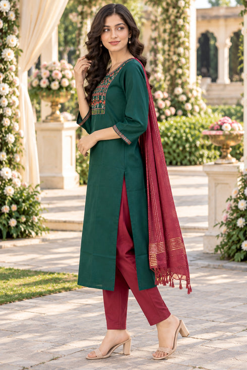 Bottle Green Cotton Blend Embroidered kurta sets women