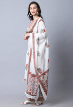 Load image into Gallery viewer, White Pure Cambric Cotton Jaipuri Printed Kurta Set With Dupatta