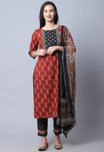 Load image into Gallery viewer, Brown &amp; Black  Pure Cambric Cotton Jaipuri Printed Kurta Set With Dupatta