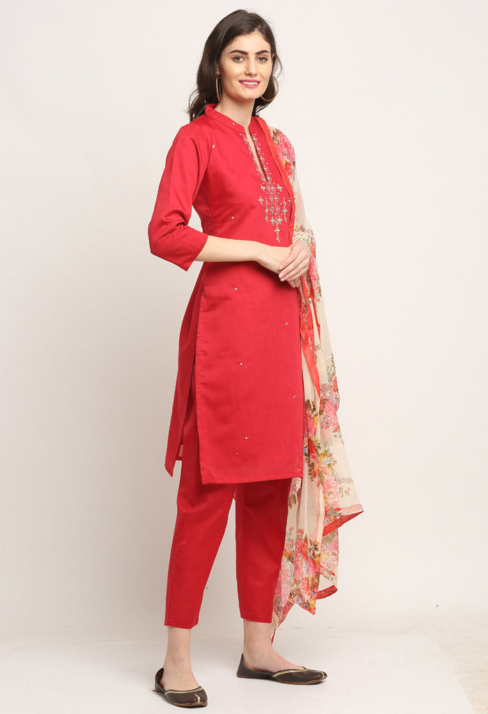 Red Chanderi Floral Embroidered Kurta Set With Dupatta