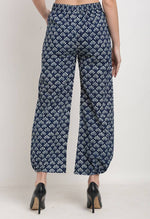 Load image into Gallery viewer, Blue Pure Cotton Geometric Indigo Opaque Pallazzo Pant
