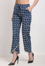 Load image into Gallery viewer, Blue Pure Cotton Printed Palazzo Pant
