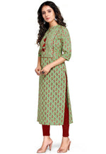 Load image into Gallery viewer, Green Pure Cambric Cotton Jaipuri Printed Kurti
