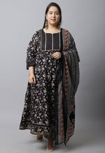 Load image into Gallery viewer, Pure Cambric Cotton Printed Plus Size Kurta Set With Dupatta