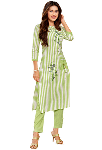 Green And White Pure Cambric Cotton Embroidered Kurta With Pant